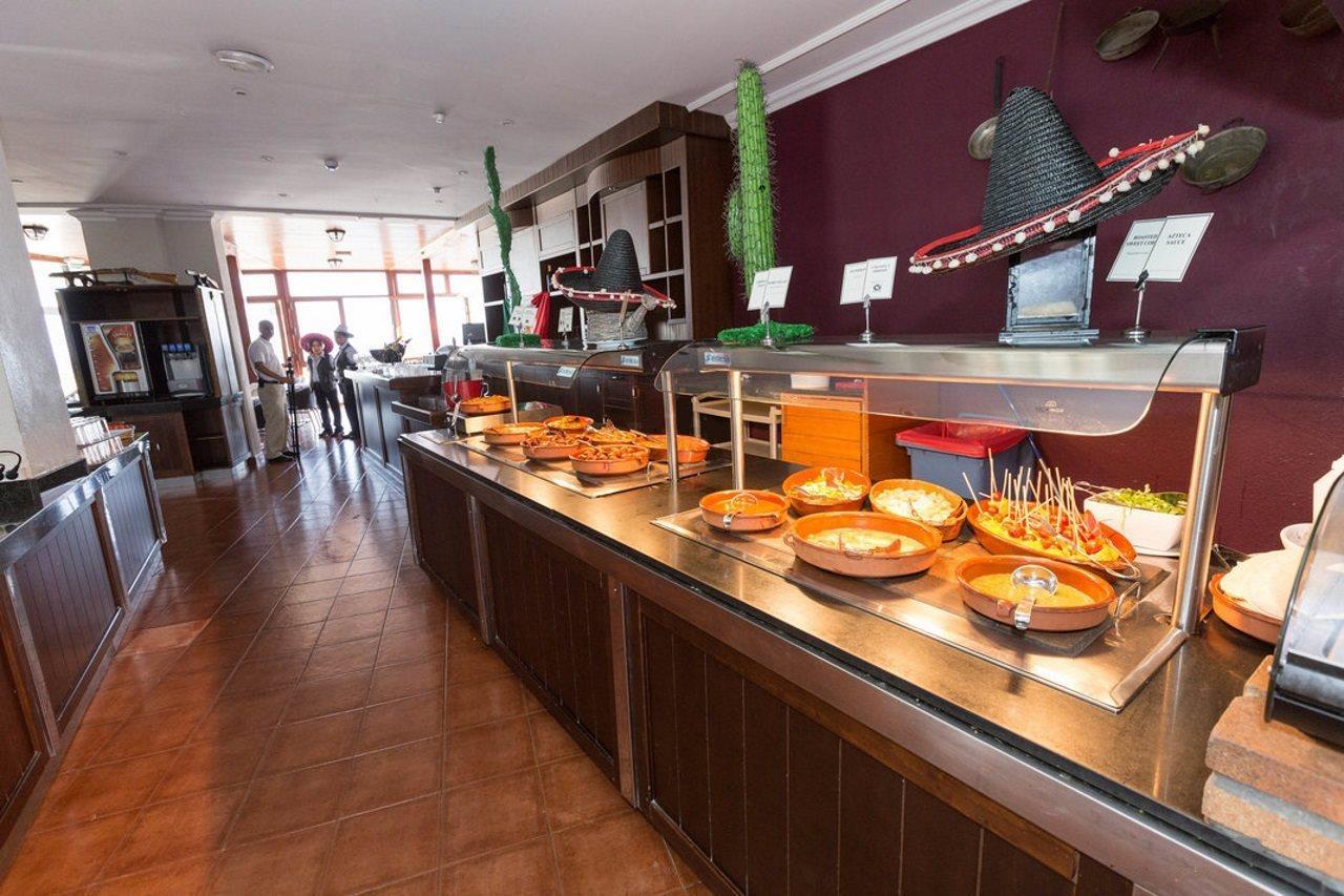 Flamingo Beach Resort Playa Blanca  Extérieur photo
